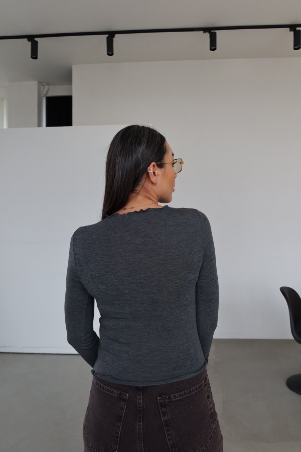 Önü Büzgülü Uzun Kollu Bluz