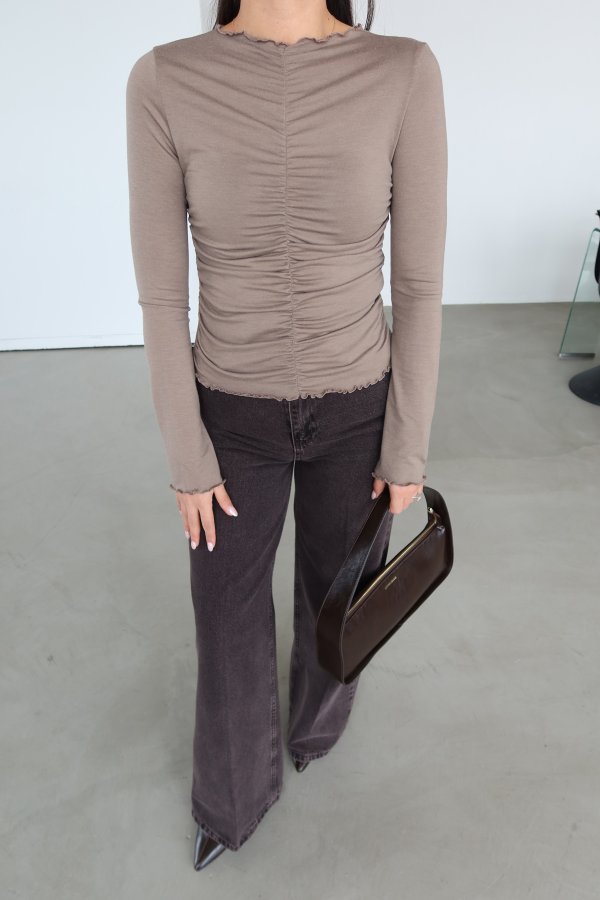 Önü Büzgülü Uzun Kollu Bluz