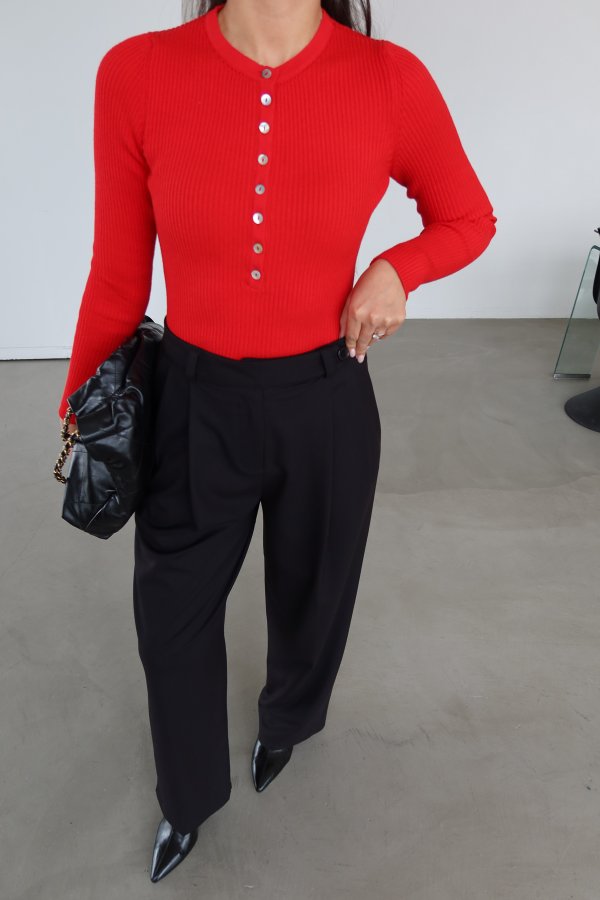 Çift Pileli Düğme Detaylı Kumaş Pantolon