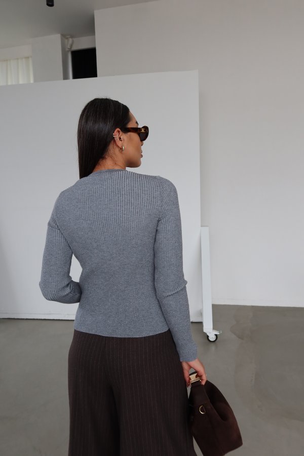 Bisiklet Yaka Düğmeli Fitilli Triko Kazak