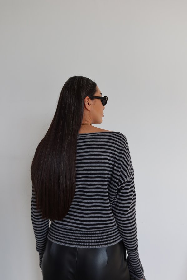 Kayık Yaka Çizgili Basic Triko