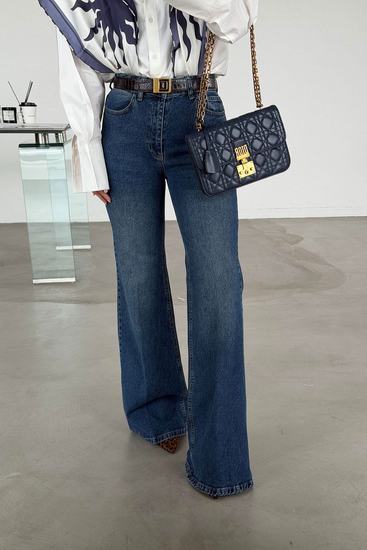 İspanyol Paça Taşlamalı Jean