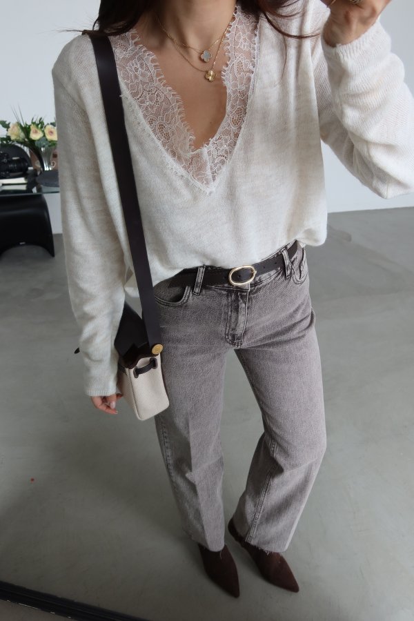 Paçası Kesik Kemerli Straight Fit Jean