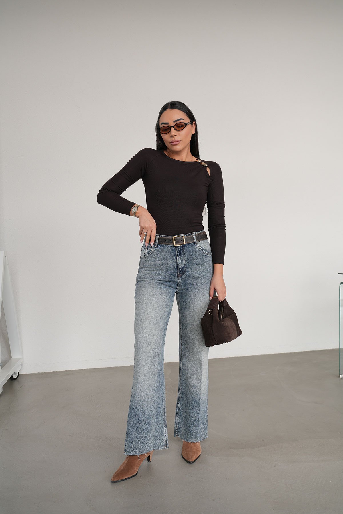 Paçası Kesik Straight Fit Jean