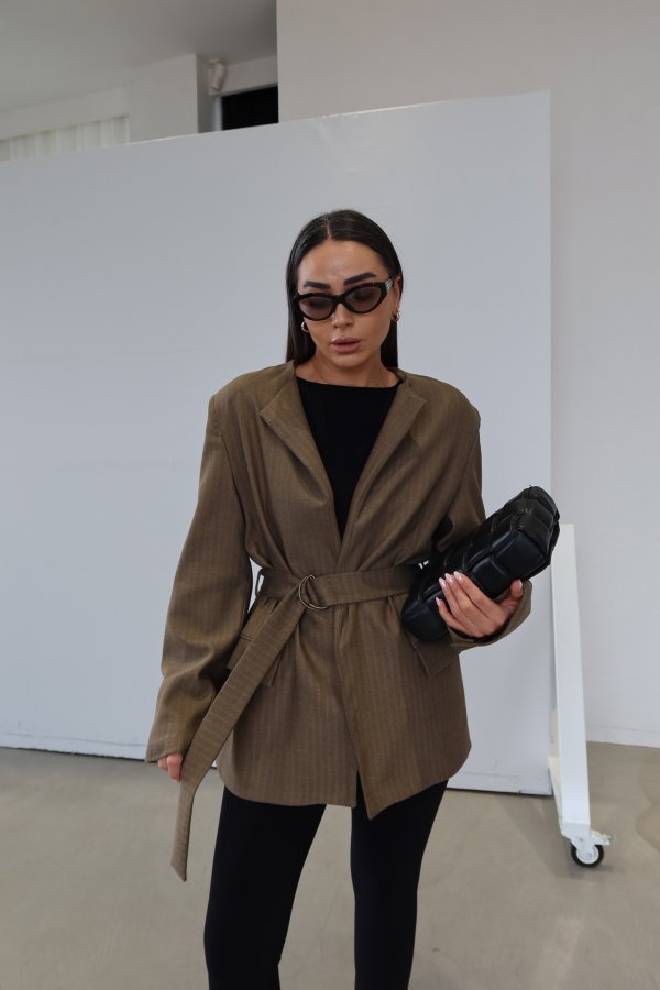 Hakim Yaka Balık Sırtı Ceket