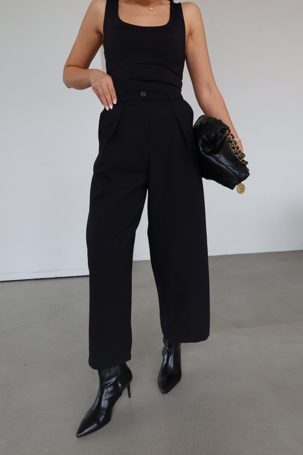 Pileli Tok Doku Premium Pantolon