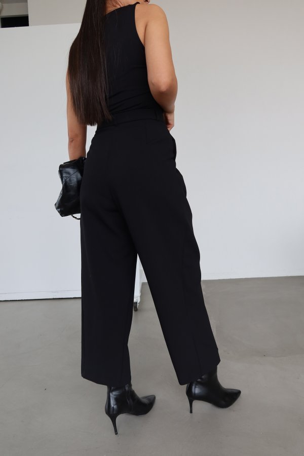 Pileli Tok Doku Premium Pantolon