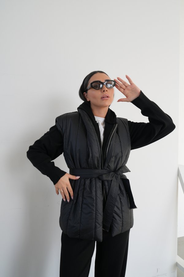 Triko Detaylı Şişme Yelek