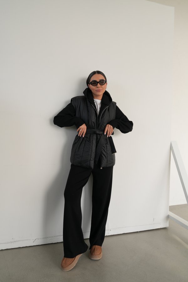 Triko Detaylı Şişme Yelek