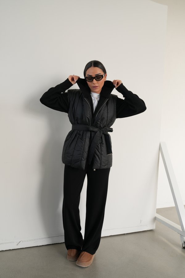 Triko Detaylı Şişme Yelek