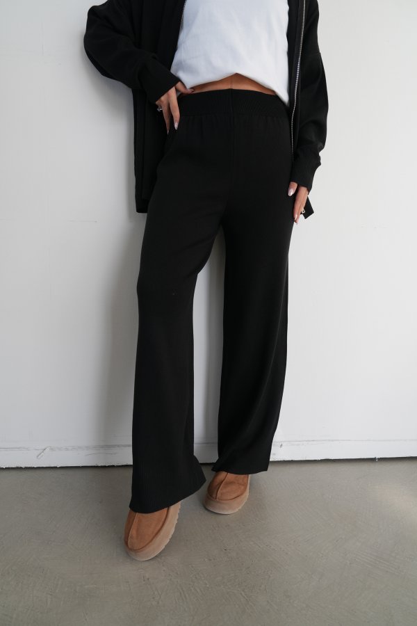 Kapüşonlu Oversize Triko Hırka Pantolon Takım