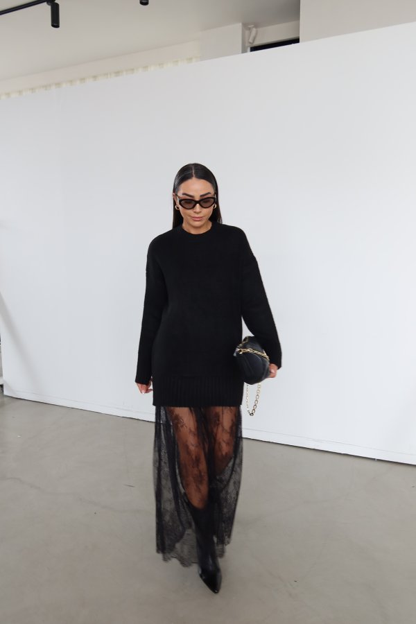 Etek Ucu Tül Triko Elbise