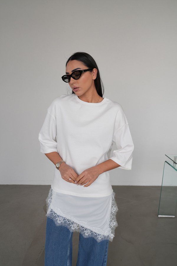 Etek Ucu Dantelli Asimetrik Kesim Elbise