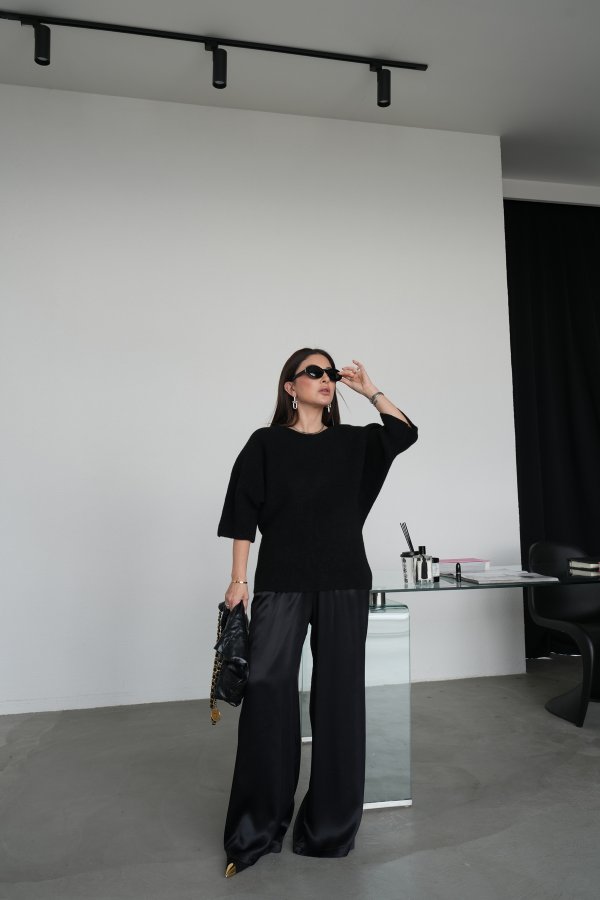 Beli Lastikli Geniş Kalıp Saten Pantolon