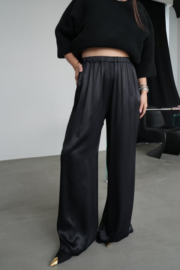 Beli Lastikli Geniş Kalıp Saten Pantolon