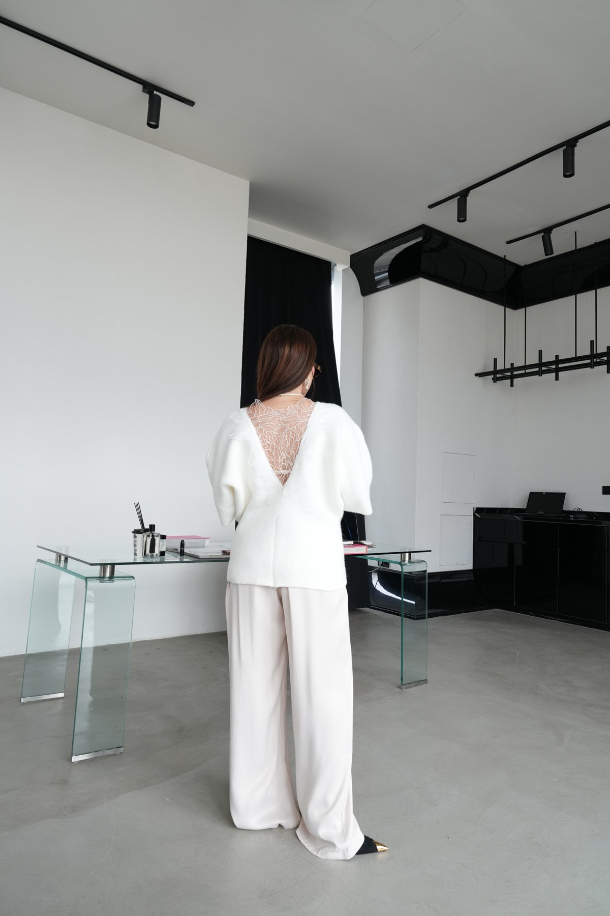 Beli Lastikli Geniş Kalıp Saten Pantolon