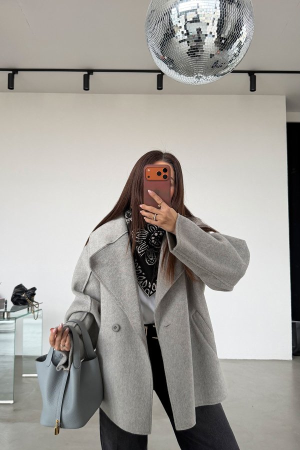 Kruvaze Yaka İki Düğmeli Kaşe Ceket