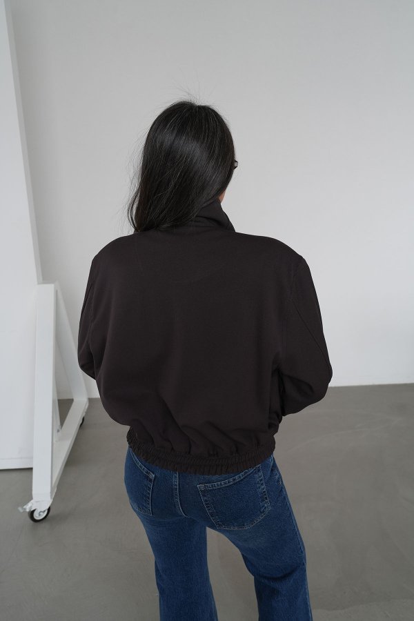 Dik Yaka Cepli Kısa Mont