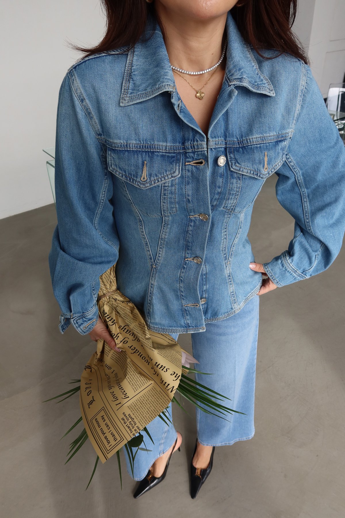 Çift Cepli Parça Dikişli Denim Ceket