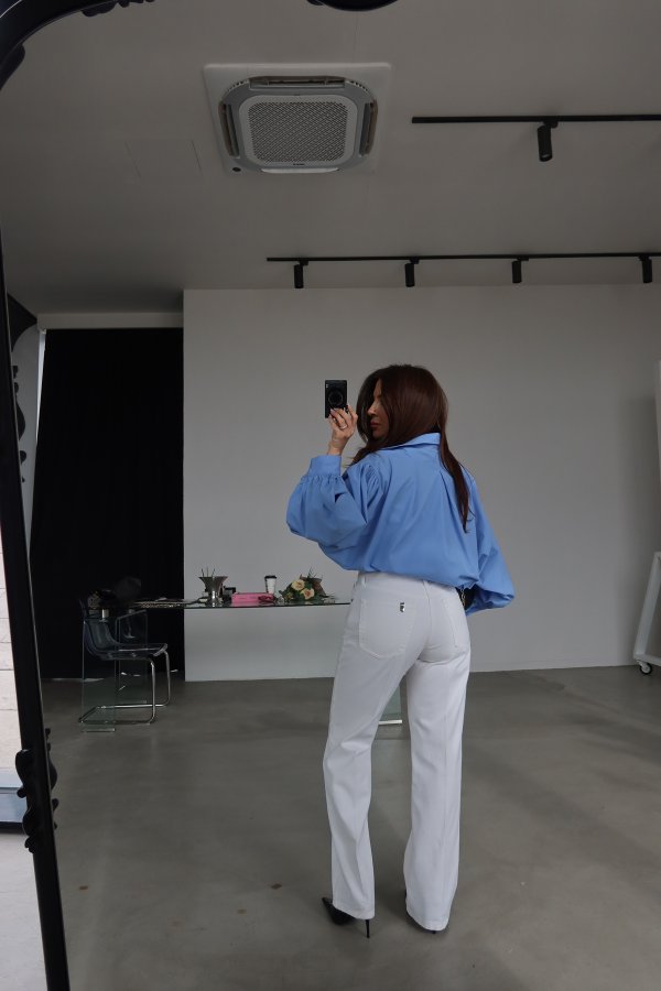 Basic Straight Fit Jean