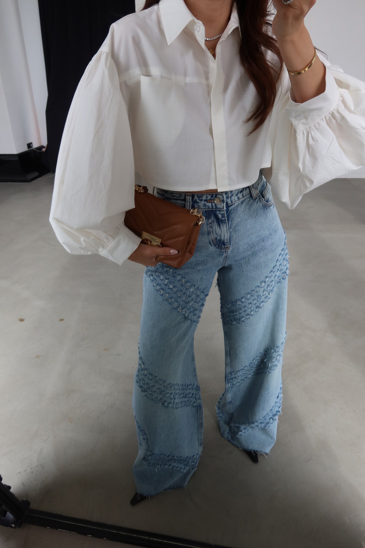 Lazer Kesikli Geniş Kalıp Jean