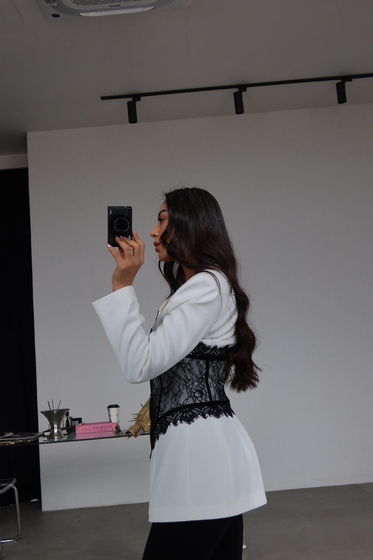 Güpür Detaylı Tasarım Ceket