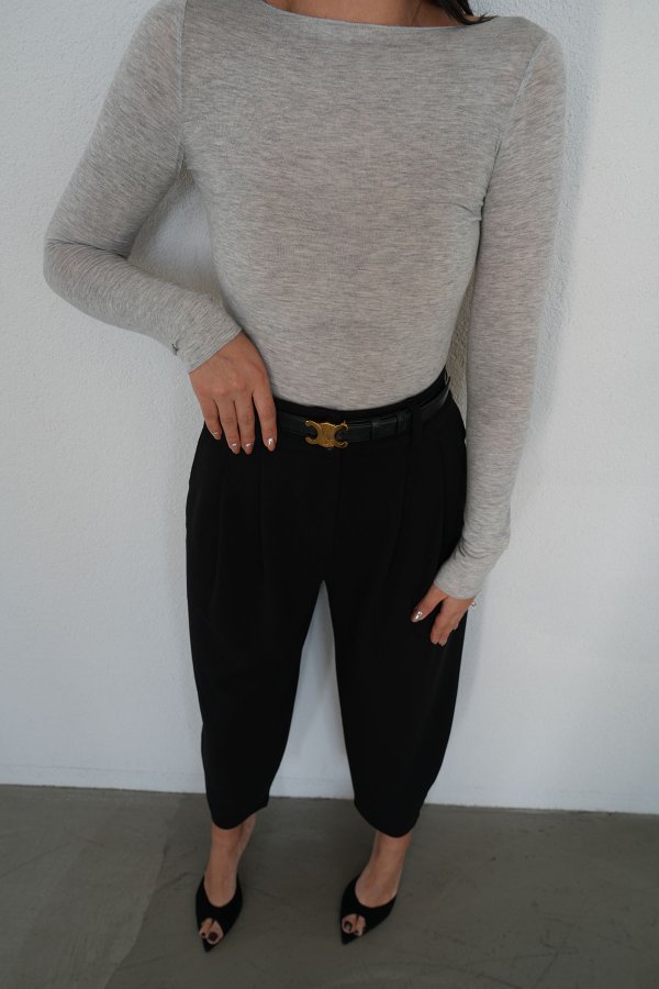 Çift Pileli Havuç Kesim Kumaş Pantolon