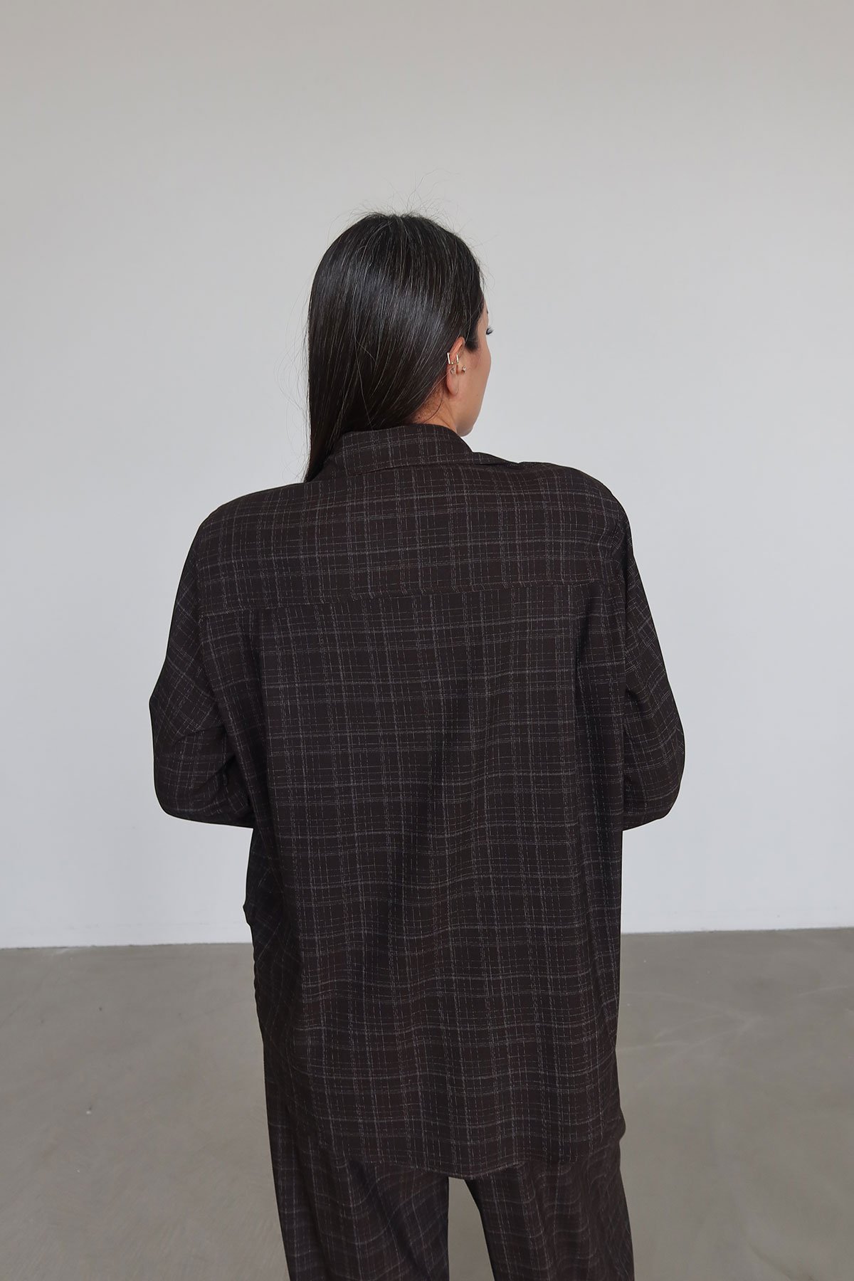 İnce Çizgili Çıtçıt Düğmeli Gömlek Pantolon Takım