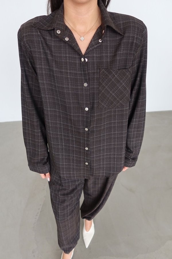 İnce Çizgili Çıtçıt Düğmeli Gömlek Pantolon Takım