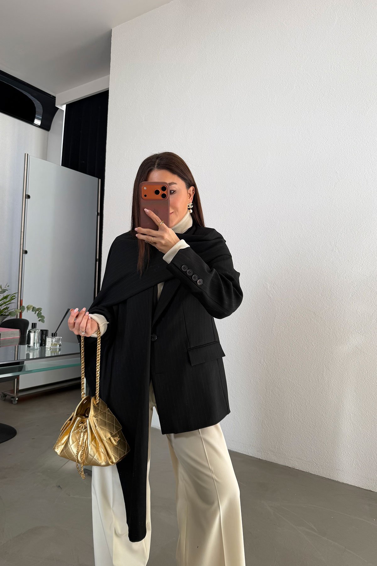 İnce Çizgili Şallı Ceket