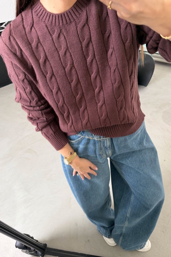 Saç Örgülü Kazak