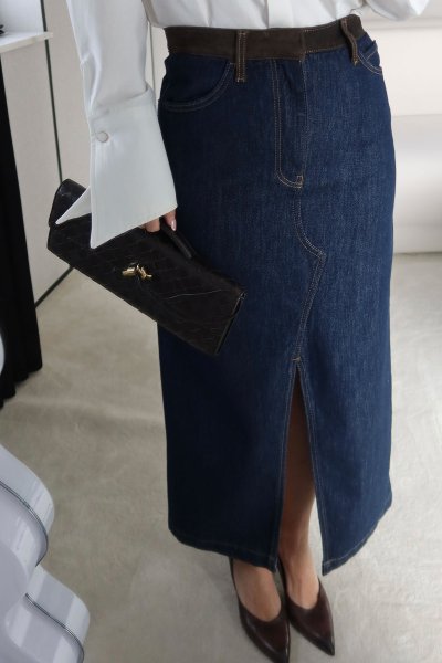 Beli Süet Detaylı Önden Yırtmaçlı Denim Etek