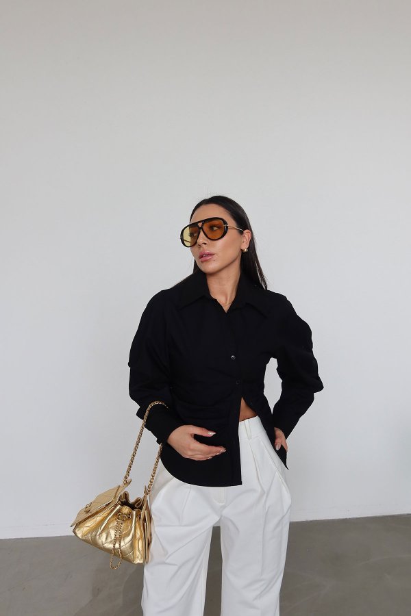 Beli Büzgülü Altı Oval Kesim Gömlek