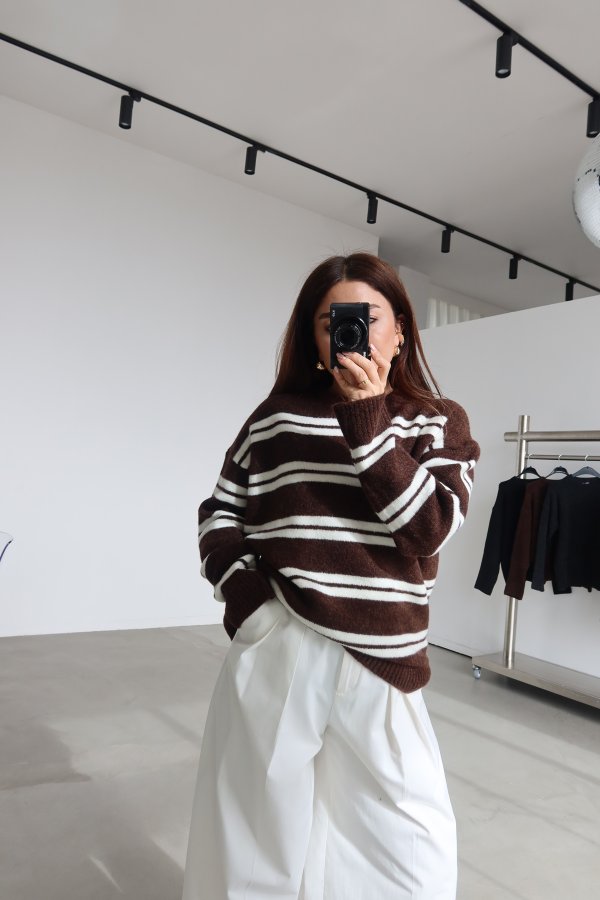 Oversize Çizgili Yün Kazak