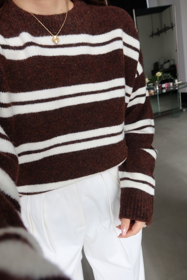 Oversize Çizgili Yün Kazak