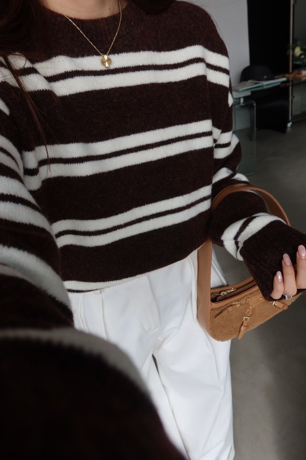 Oversize Çizgili Yün Kazak