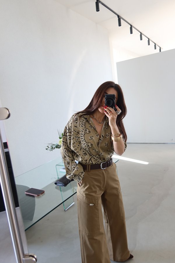 Etnik Desenli Saten Gömlek