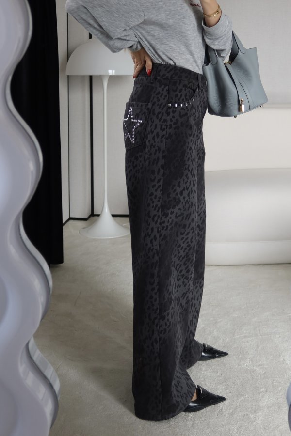 Leopar Desen Taş Baskılı Jean