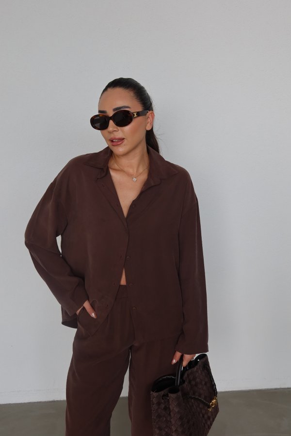 Yumuşak Dokulu Gömlek Şalvar Pantolon Takım