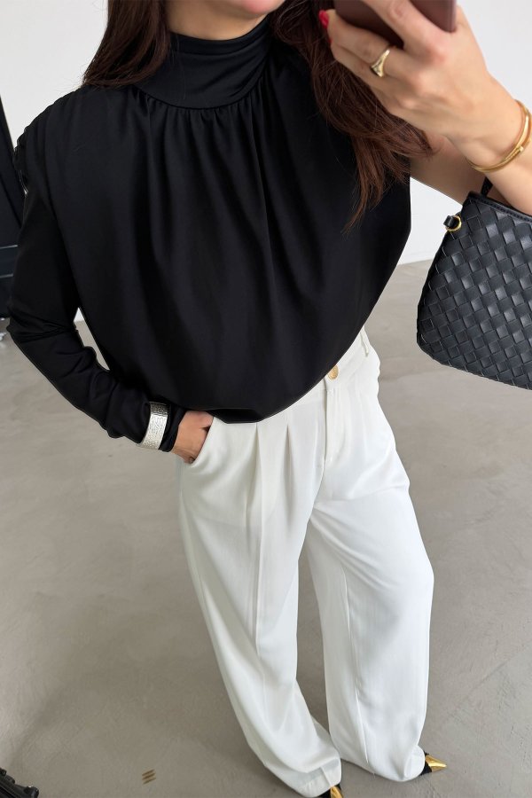 Vatkalı Asimetrik Kesim Tek Kol Bluz