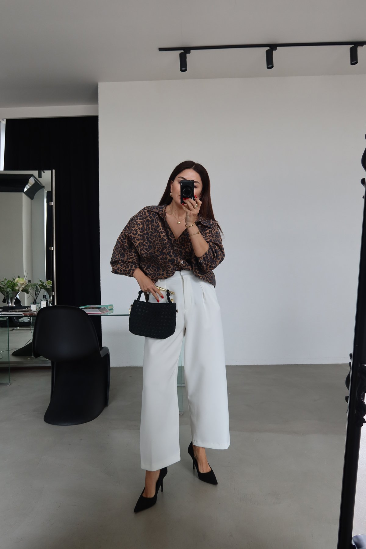 Tok Doku Pileli Kumaş Pantolon