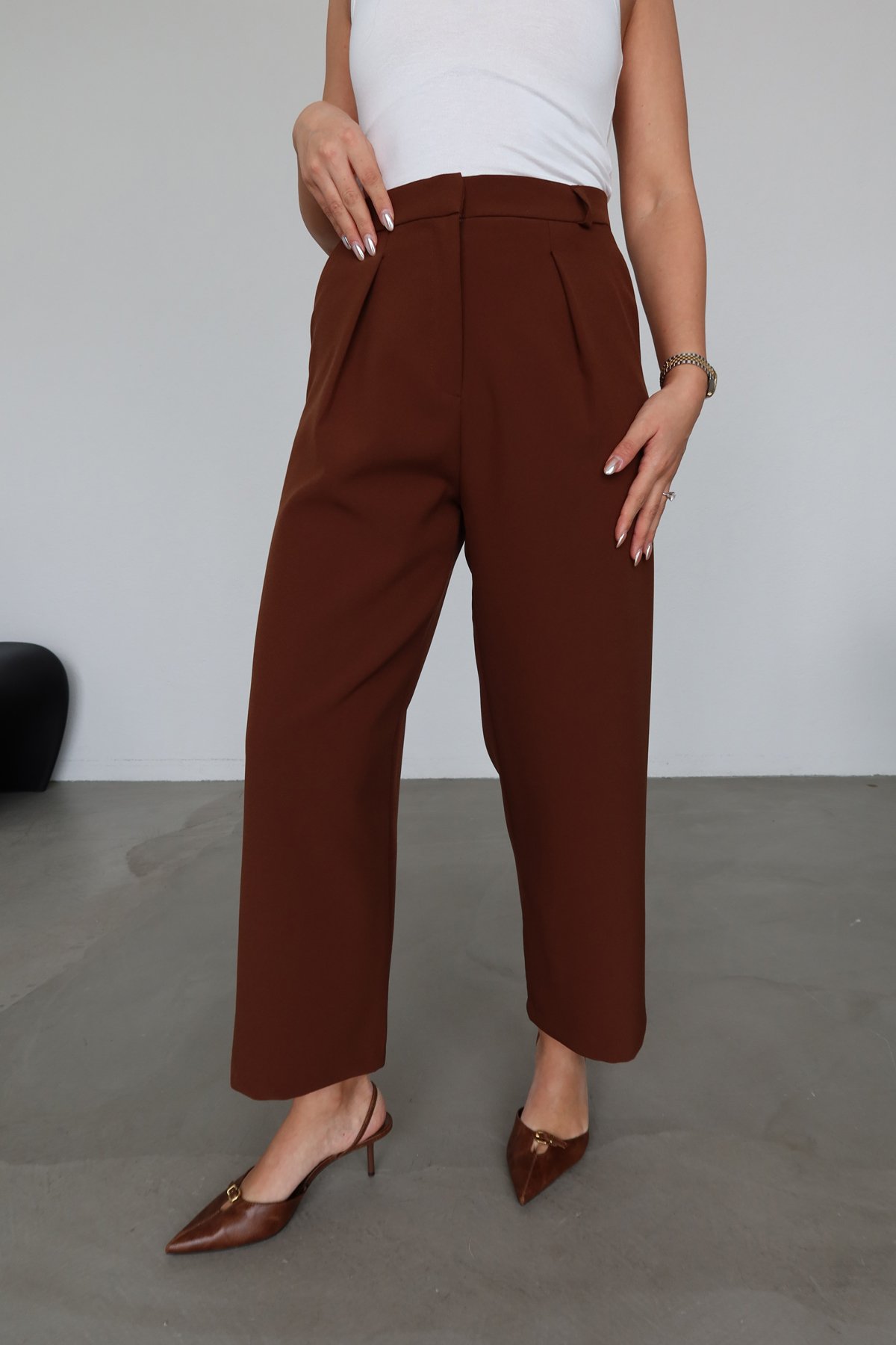 Tok Doku Pileli Kumaş Pantolon