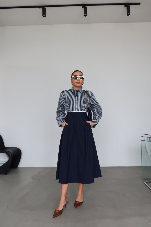 Beli Çift Görünümlü Pileli Kloş Etek