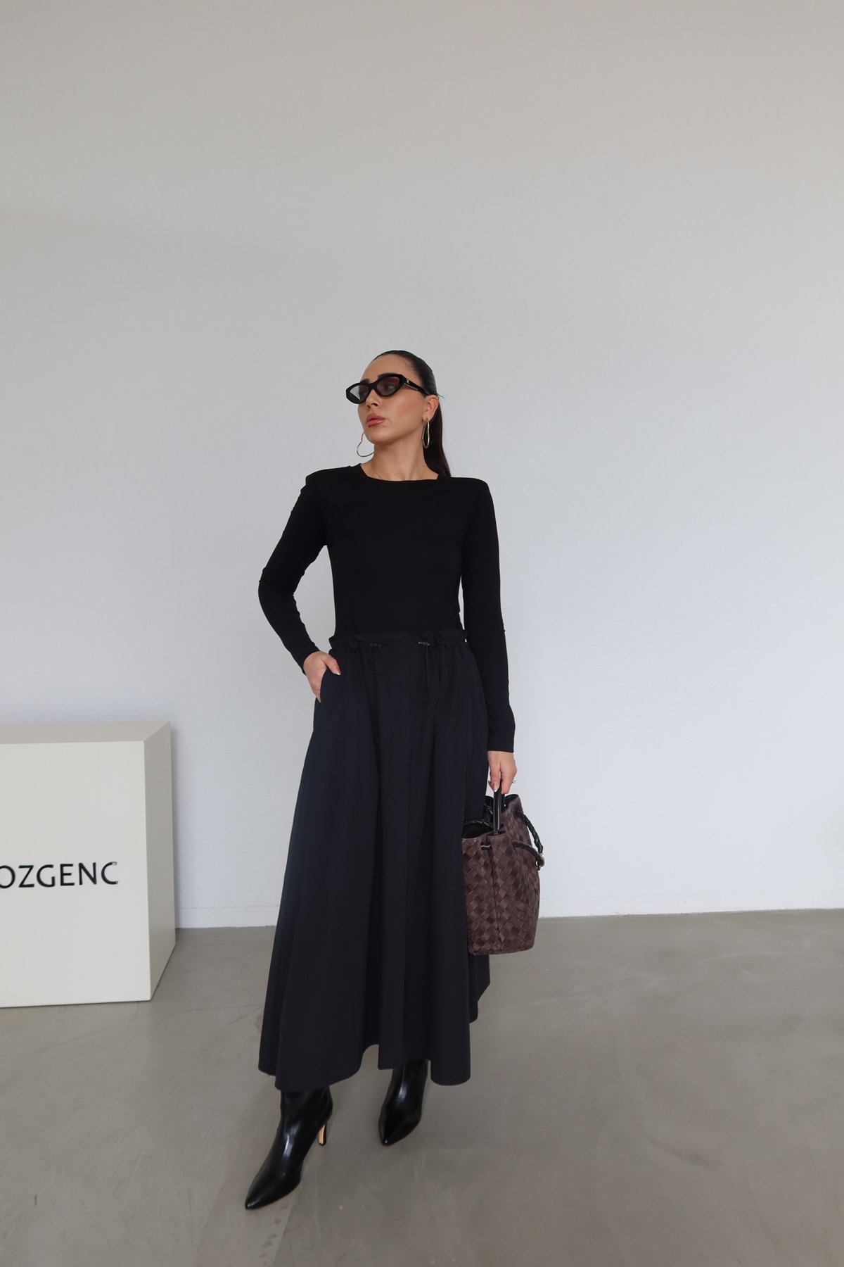 Vatkalı Altı Poplin Belden Büzmeli Elbise