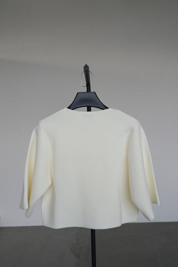 Kısa Kollu Büyük Düğmeli Çelik Hırka