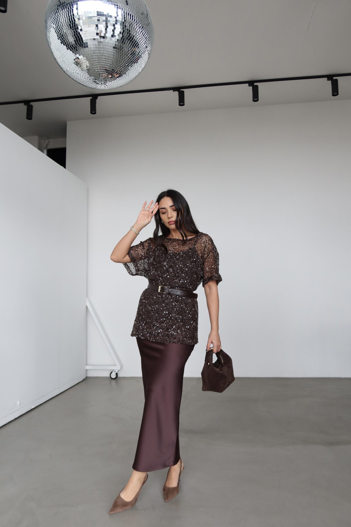 Kemerli Kalem Saten Etek