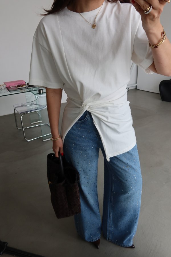 Önü Düğümlü Kısa Kol Bluz