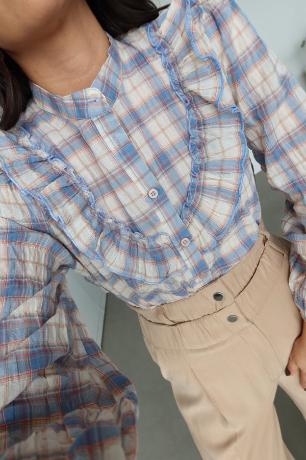 Hakim Yaka Ekoseli Fırfır Gömlek