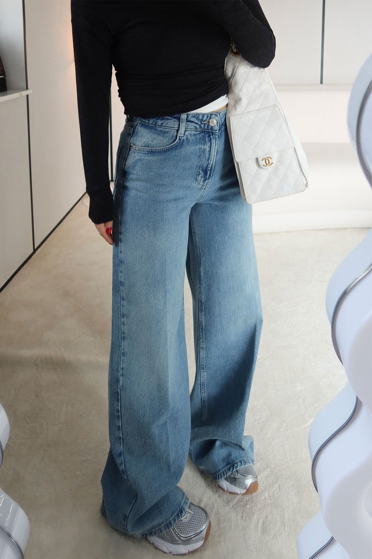 Yüksek Bel Hafif Likralı Bol Paça Jean