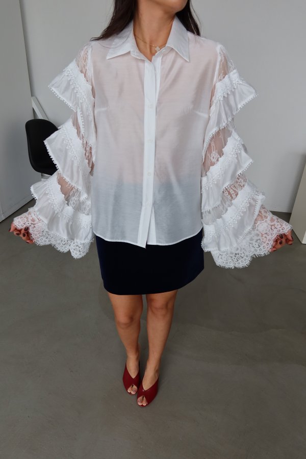 Güpür Detaylı Gömlek